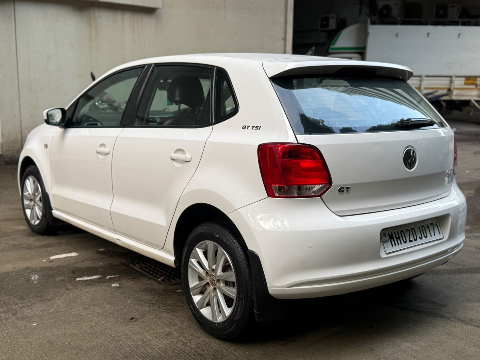 Thumbnail 10